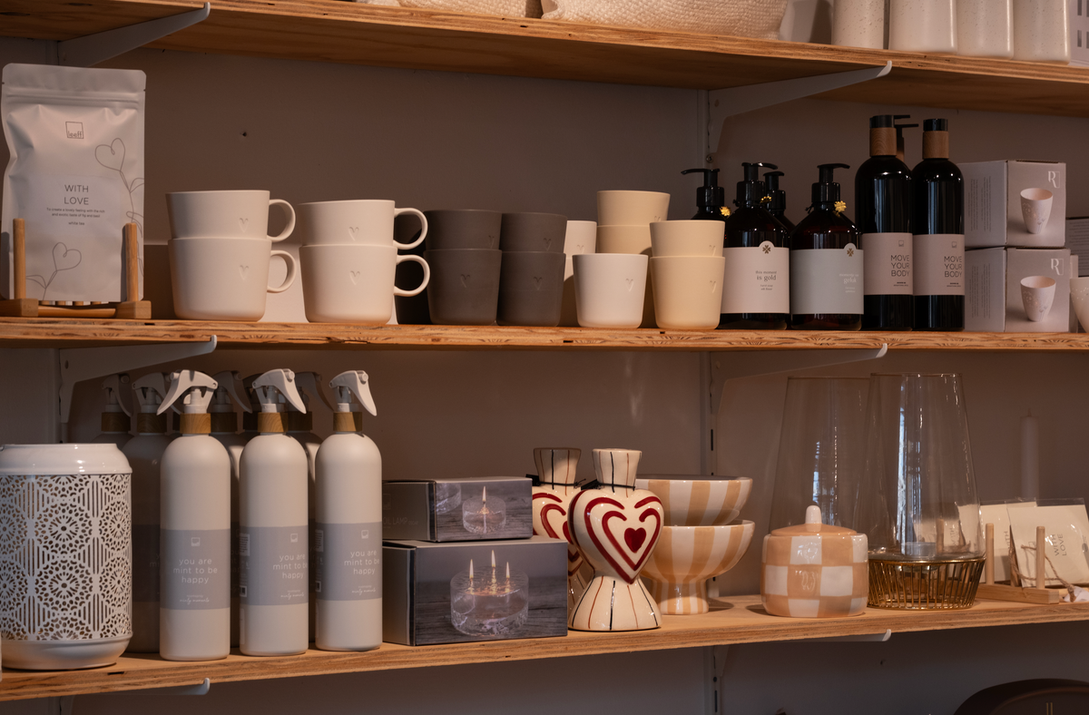 FAVORITES Zuidhorn  winkel 